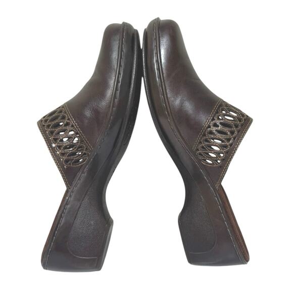 Clarks Women’s Brigit Brown Leather Mules Clogs Slip On Cutout Detail Size 8.5 M - Picture 8 of 12
